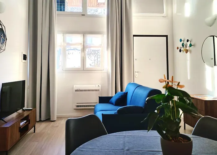 Fantastic Loft Famagosta Parkingnetflix